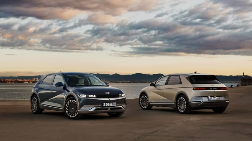 Car Image 8